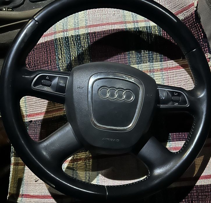 Volante Audi A4 B8