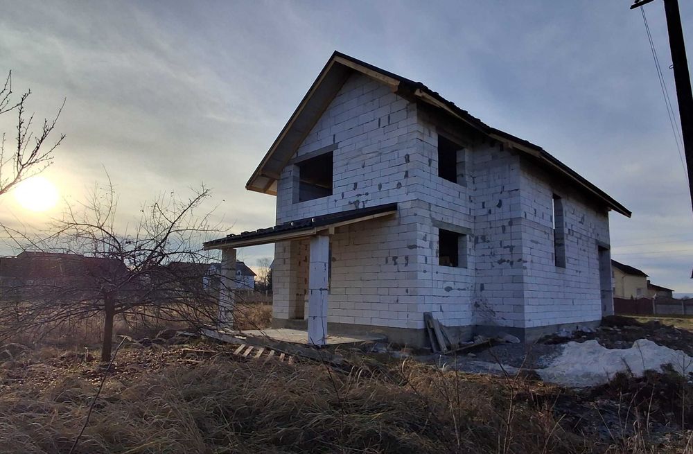 Продаж будинок 130м2, Радча, 5 соток світло, газ, криниця, тераса