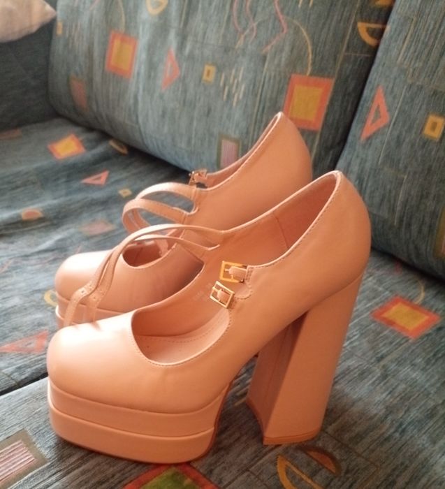 Piękne buty damskie