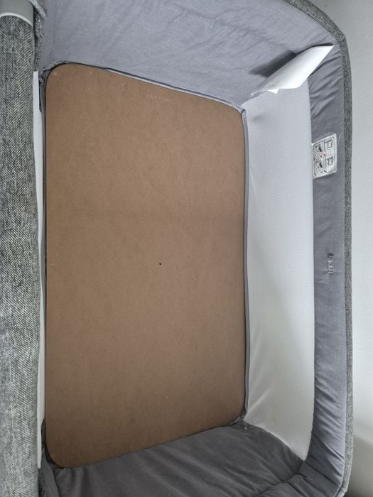 Sprzedam łóżeczko dostawne Chicco Next2Me Magic Evo – Dark Grey