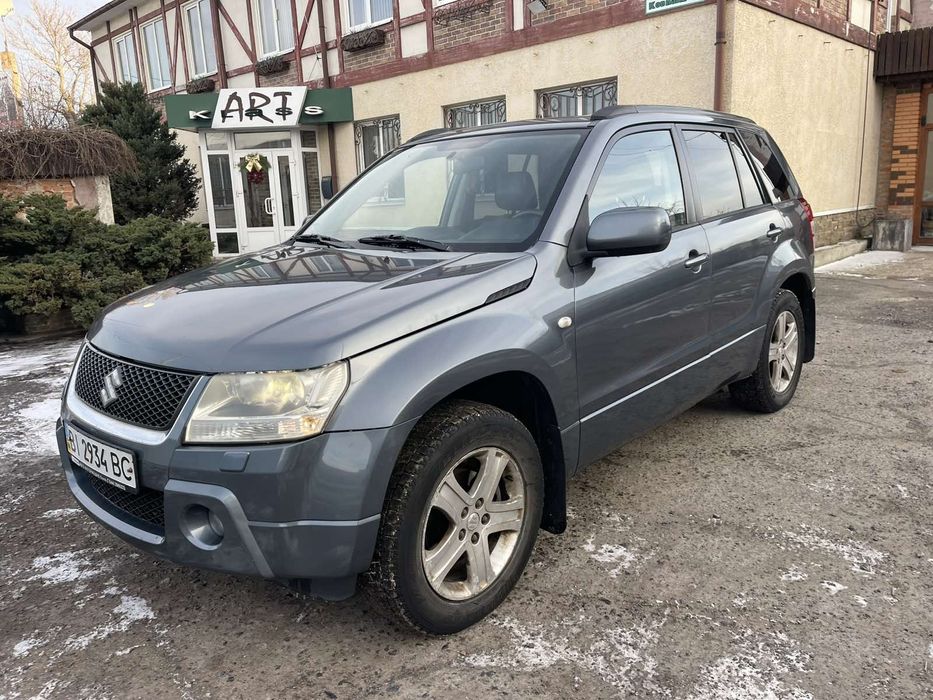 Suzuki Grand Vitara 2.0 Газ