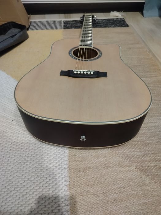 Gitara akustyczna 4/4 pyle
