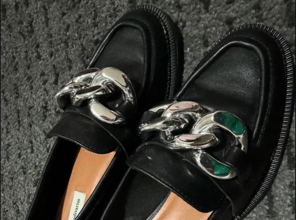 Stradivarius 36 розмір 23 см