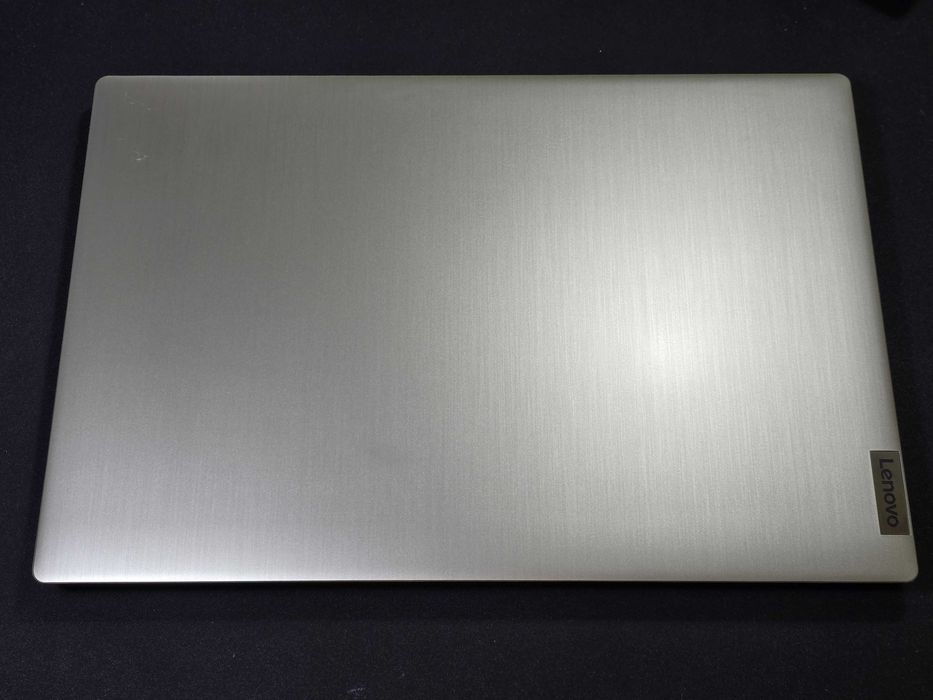 Lenovo Ideapad 3-15IK05 / i5-1035G1 1.0GHz / 12GB 3200MHz DDR4 / 512GB M2 / 15.6" FHD IPS 60Hz / Grade A / GW 12 miesięcy