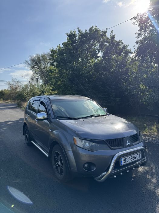 Продам Mitsubishi Outlander