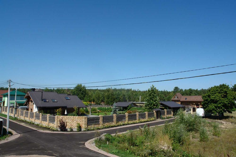 Ділянка на березі Київського моря в котеджному містечку Золотий Берег