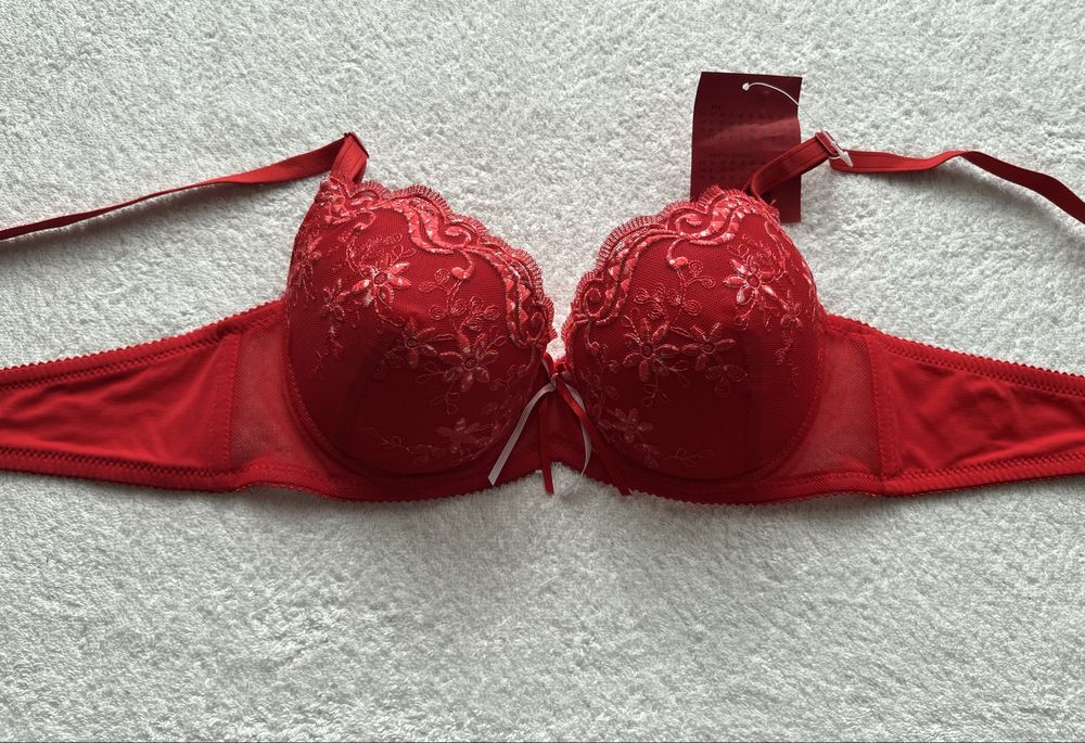 NOWY biustonosz damski B