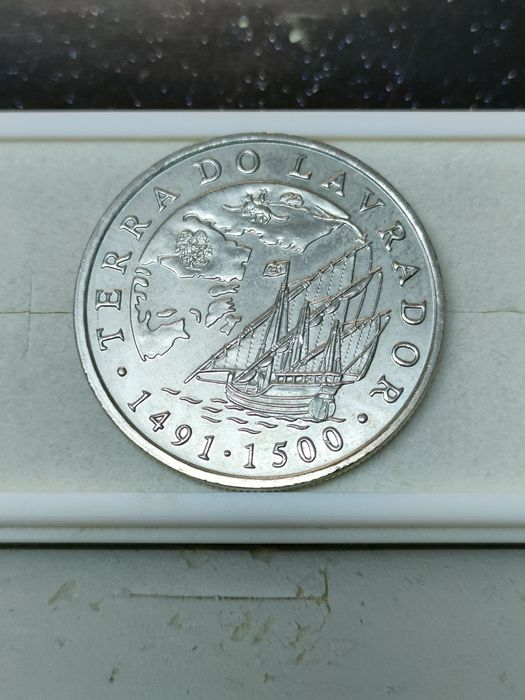 Moeda 200$00 Terra Lavrador 2000