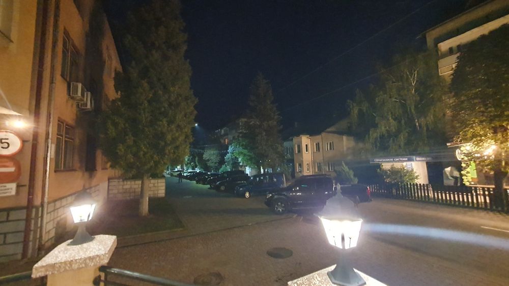 ПРОДАЖ Готельно-ресторанного комплекса Оленка в місті Рахів/Закарпаття