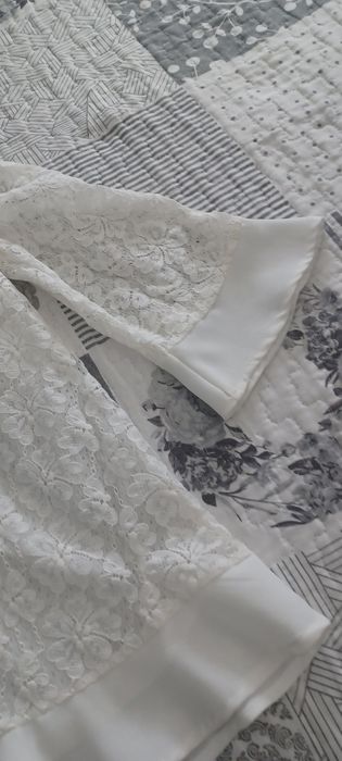 Blusa em Renda da Ferrache