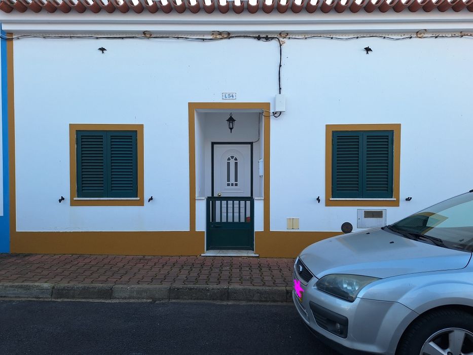 Casa V2 para  alugar