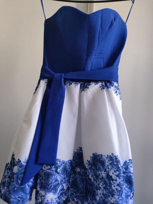 Piękna Sukienka 36/38