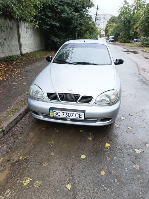 автомобіль daewoo lanos