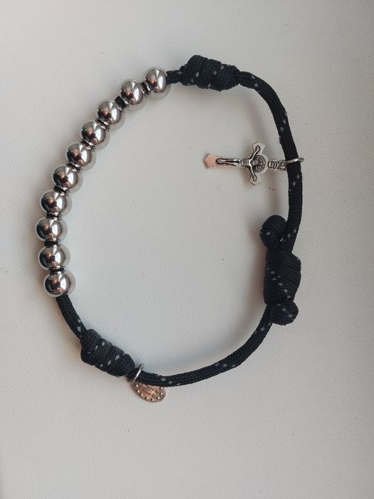 Różaniec na rękę z koralikami 1 cm stal nierdzewna paracord 4mm