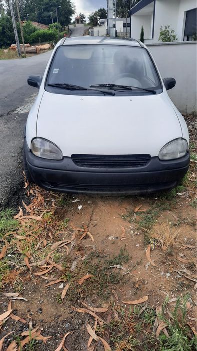 Vende se opel corsa B