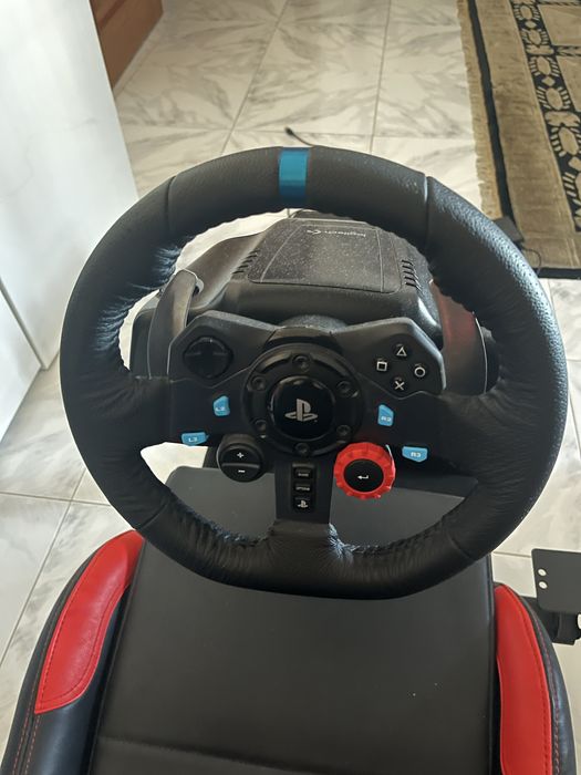 Playseat + Logitech g29