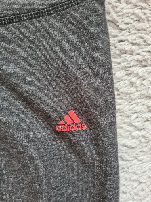 Legginsy Adidas sport essentials