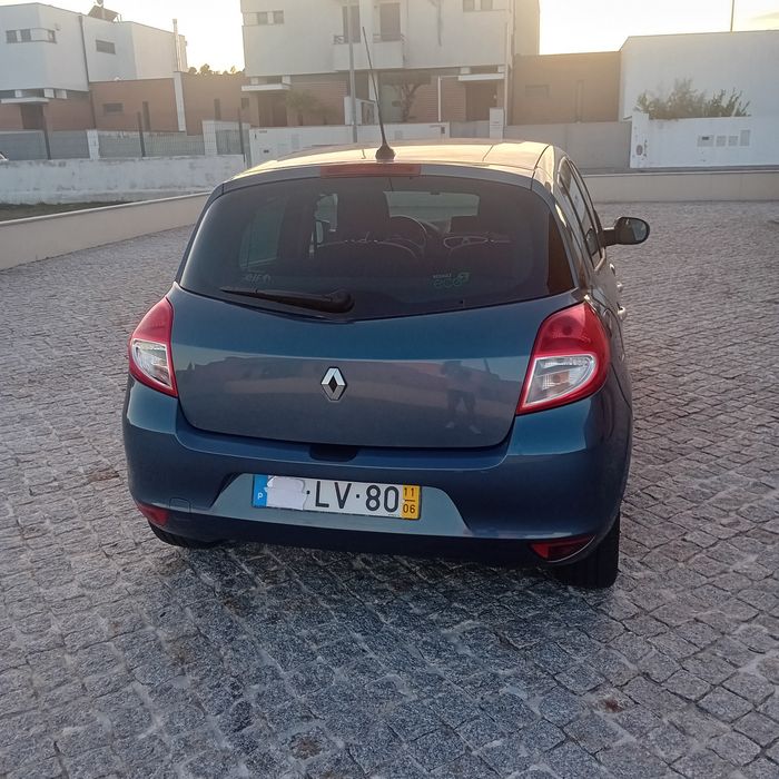 Renault clio 1.2 dynamique s Gasolina 2011