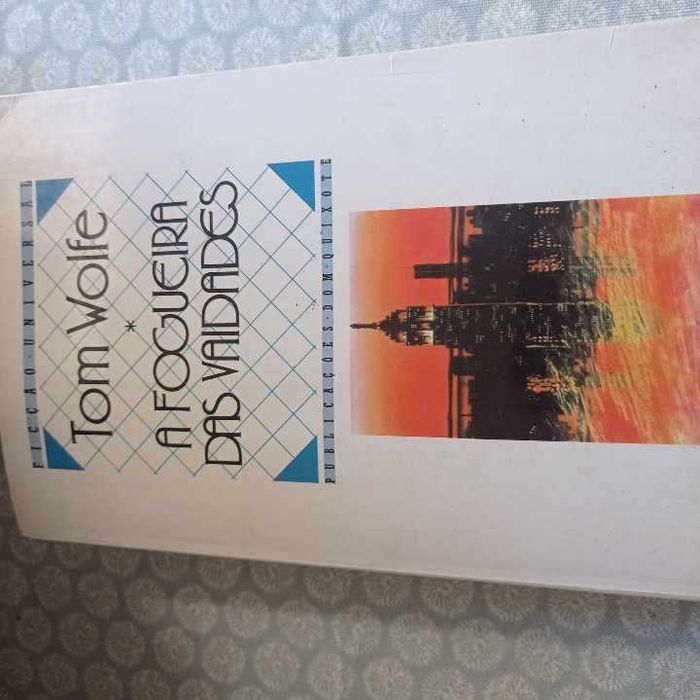 vendo livro A fogueira das vaidades