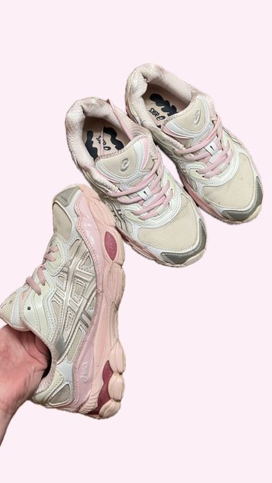 крассовки asics gel