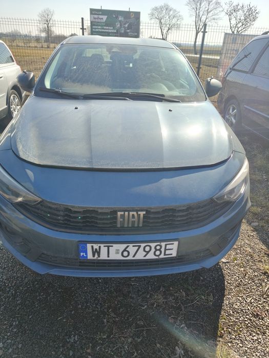 Fiat Tipo Granatowy