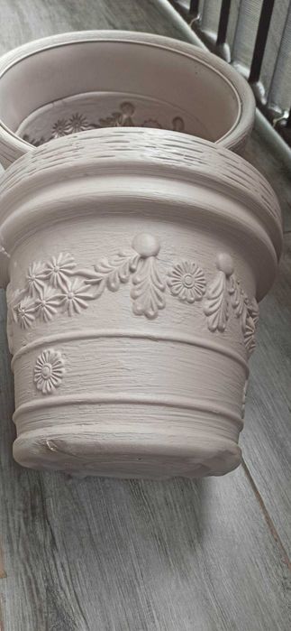 Donice  Plastikowe  15 zł