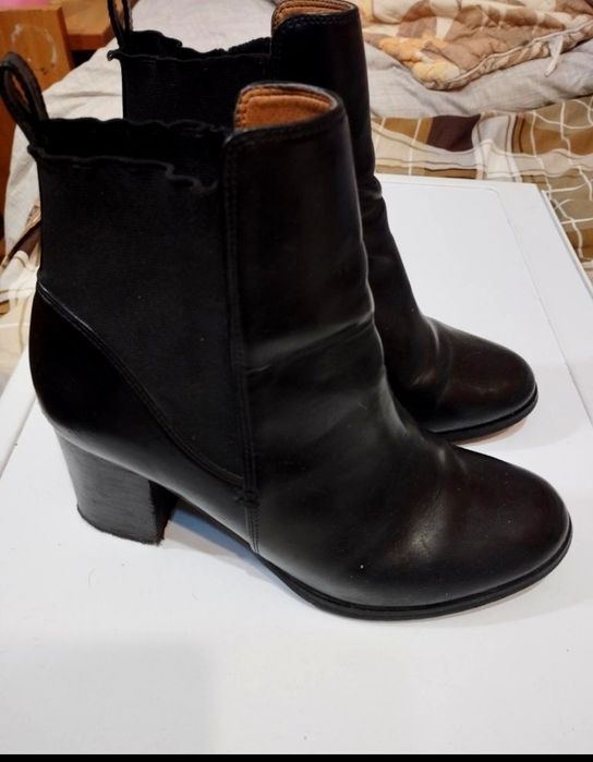 Демисезонные ботинки на продажу