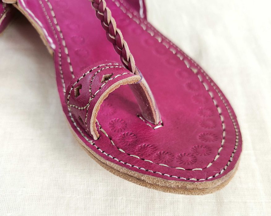 Skórzane japonki kohalpuri 38 fiolet orientalne boho hippie retro skór