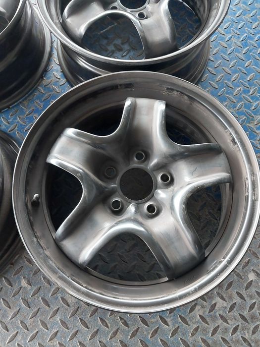 Felgi stalowe strukturalne 16 5x114.3 Renault Megane + czujniki TPMS