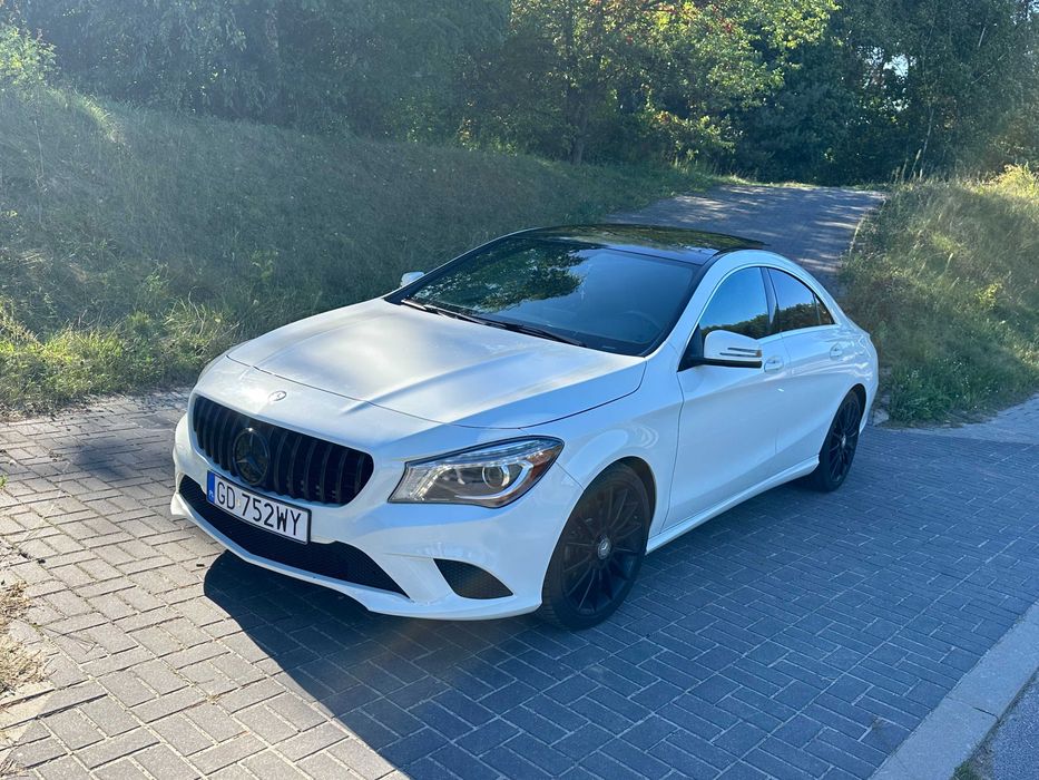 Śliczny Mercedes CLA 250 2.0 4matic 211km