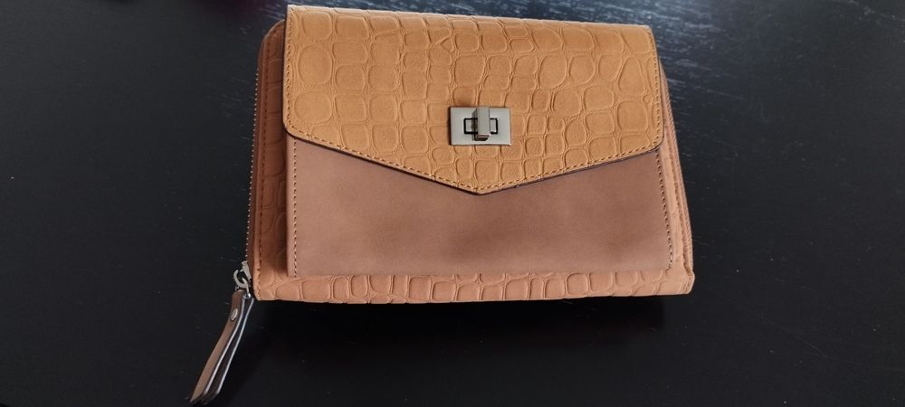 Bolsa para cintura e/ou Necessaire e/ou Porta moedas