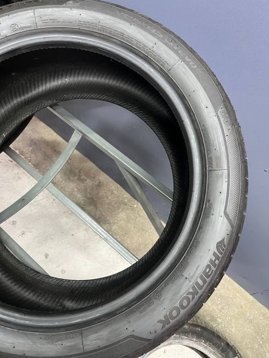 Шины БУ 285 40 255 45 R 19 HANKOOK s1evo3 MO Разноширокий Лето резина
