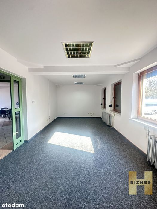 Biuro 11,16,23,74,m2 Krzyki Parking