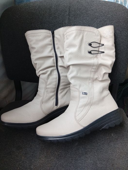 Женские зимние сапоги "Rieker" Germany. 39 размер.