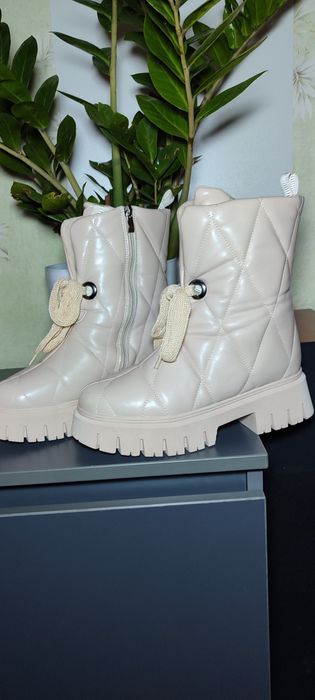 Ботинки женские на меху