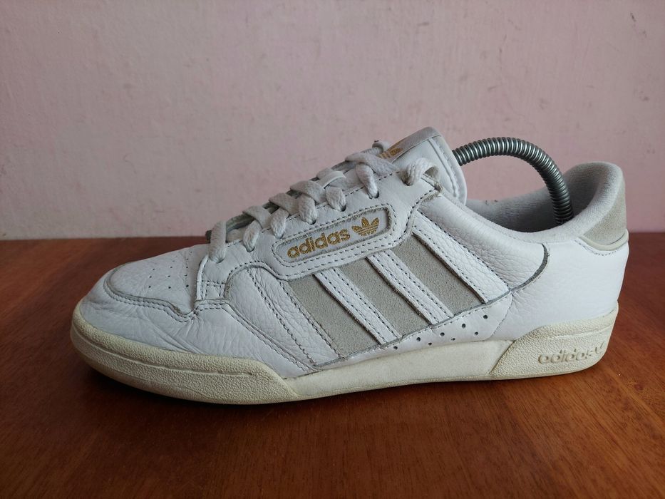Кросовки фірми adidas Continental 80 оригінал 
Розмір по бірці:
USA 9