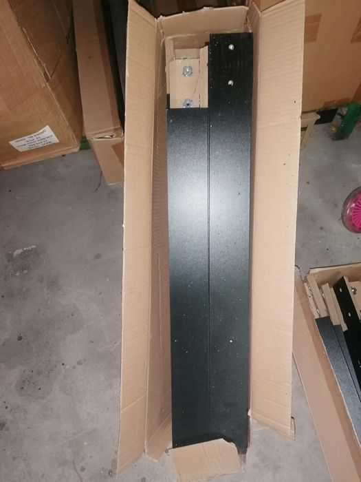 Nogi do stołu i nie tylko nowe od piłkarzyków