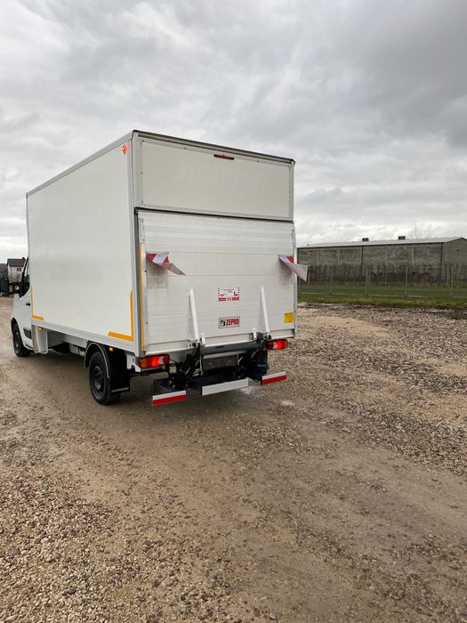 Nissan NV 400 rok 2016