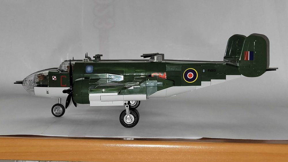 Cobi B 25 Mitchell Mk II, Samoloty II Wojny Światowej