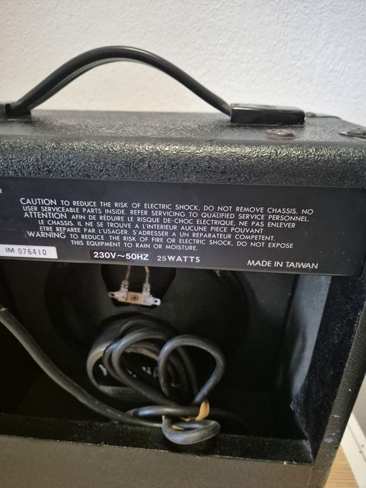 Amplificador Yamaha antigo