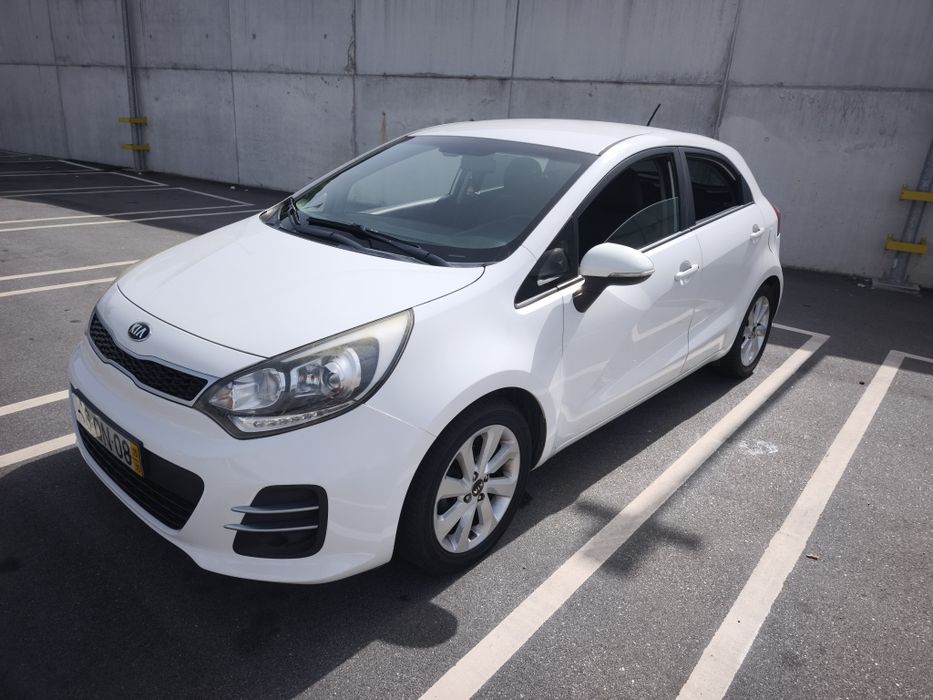 Kia Rio Prime Impecável