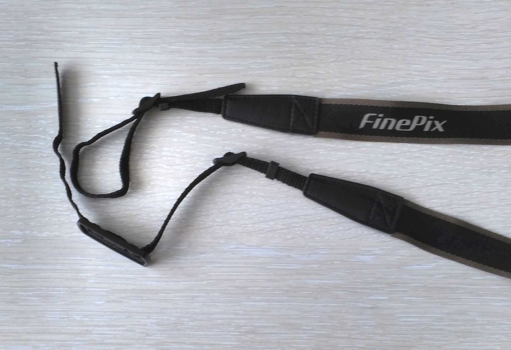 Ремень на плечо для фотокамеры  FUJIFILM FinePix