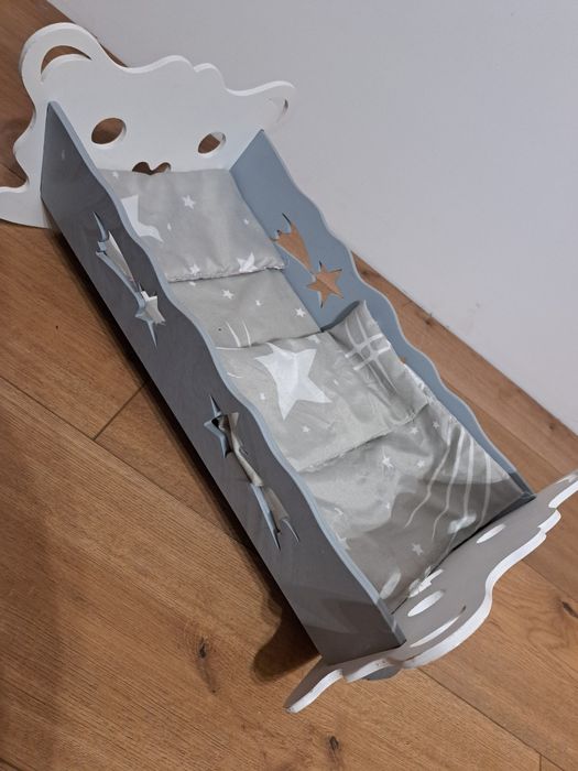 Łóżeczka kołyska dla lalek