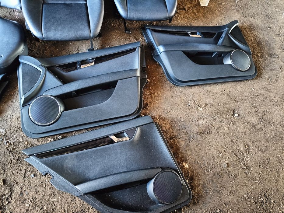 Wnętrze Mercedes w204 Sedan Fotel Kanapa Boczki Czarna skóra Wysyłka