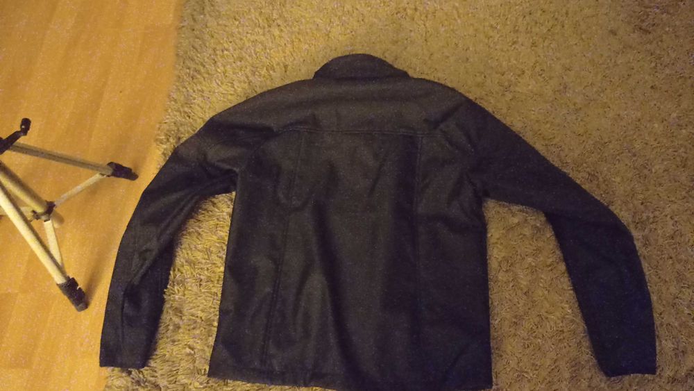 Kurtka wczesna wiosna późna jesień wodoodporna NOWA