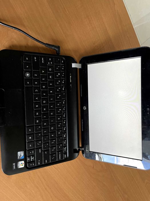 Ноутбук HP Mini 110-4102TU на запчастини / під ремонт (без HDD)