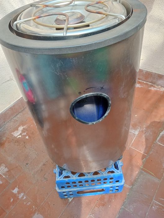Vendo fogão para aquecer fora de casa