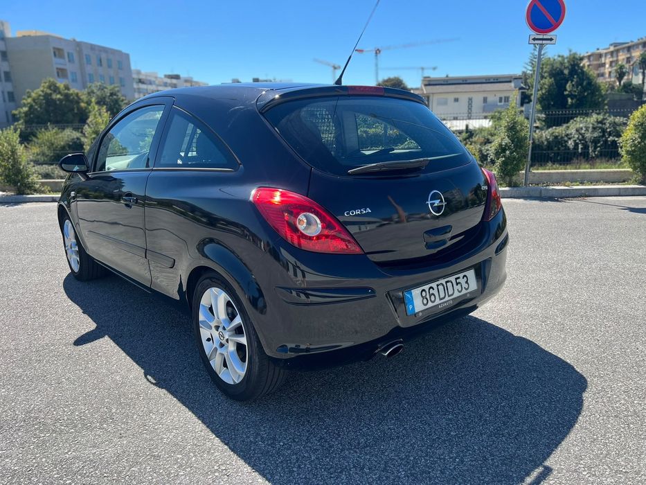 Opel Corsa Van - 2 lugares - Nacional