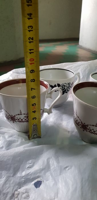 Продам чашки в отличном состоянии цена за 4шт.