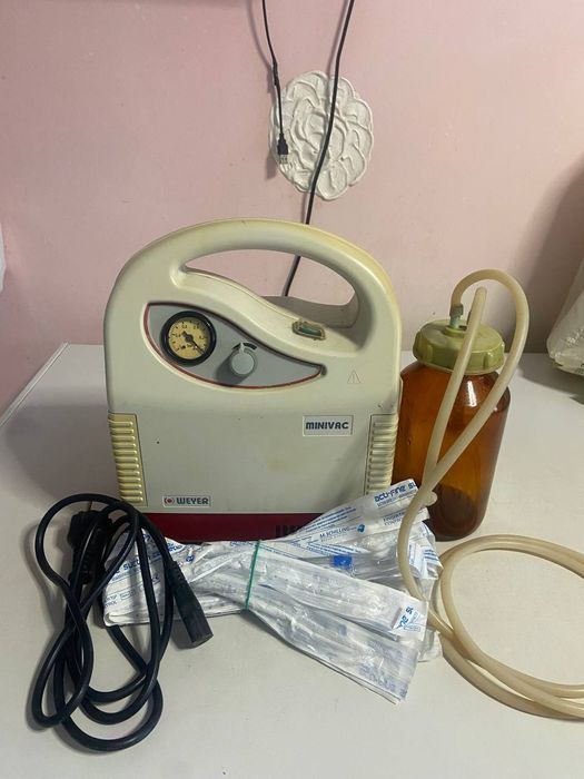 Аспіратор медичний, відсмоктувач